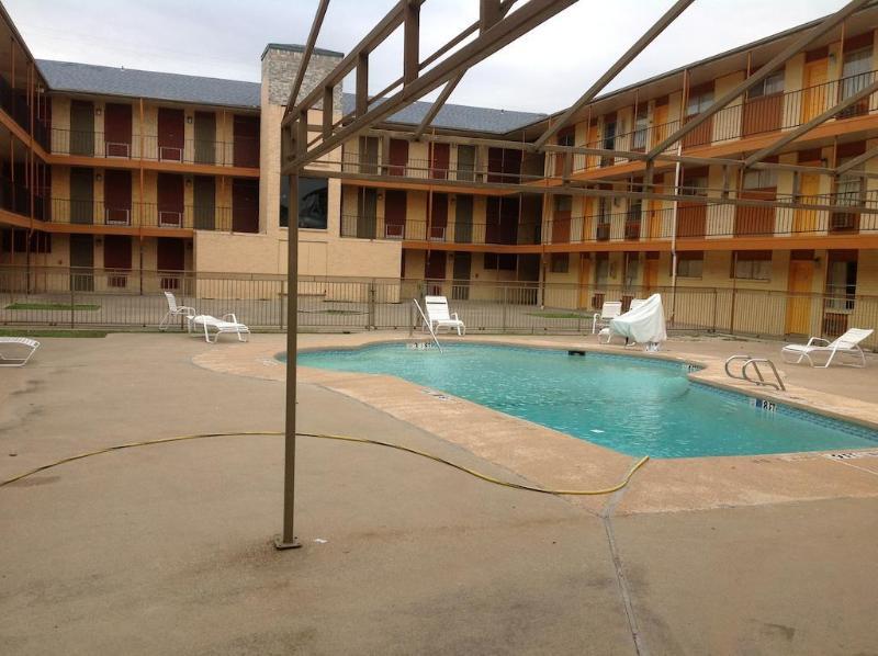Express Inn Fort Worth Esterno foto