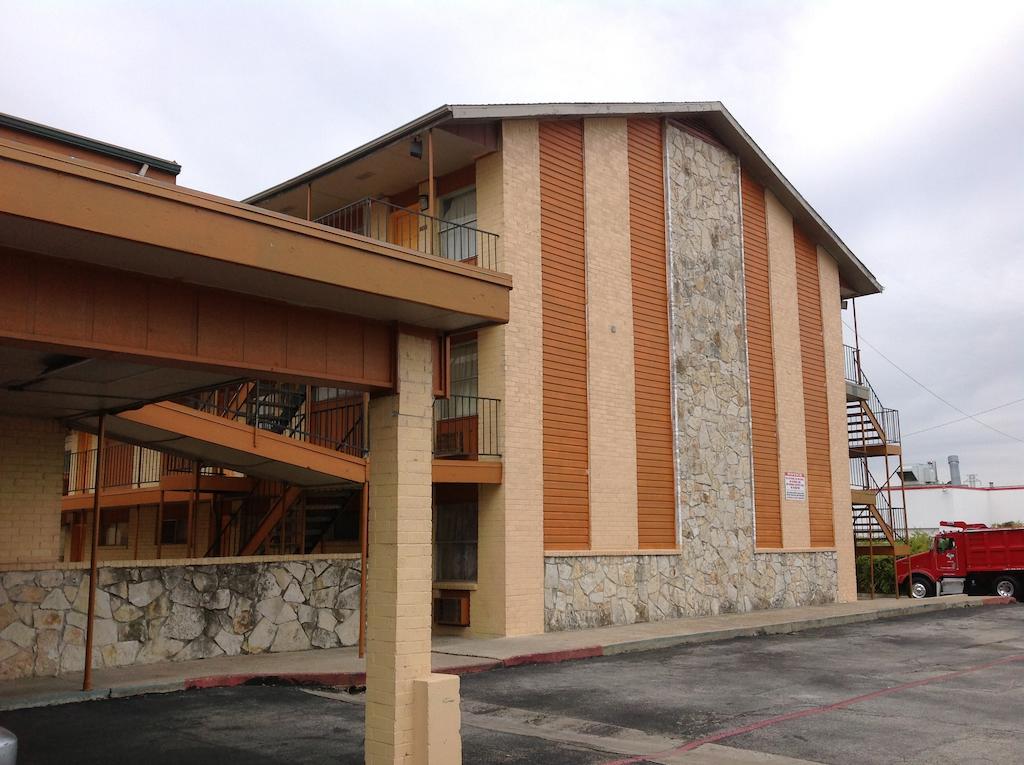Express Inn Fort Worth Esterno foto