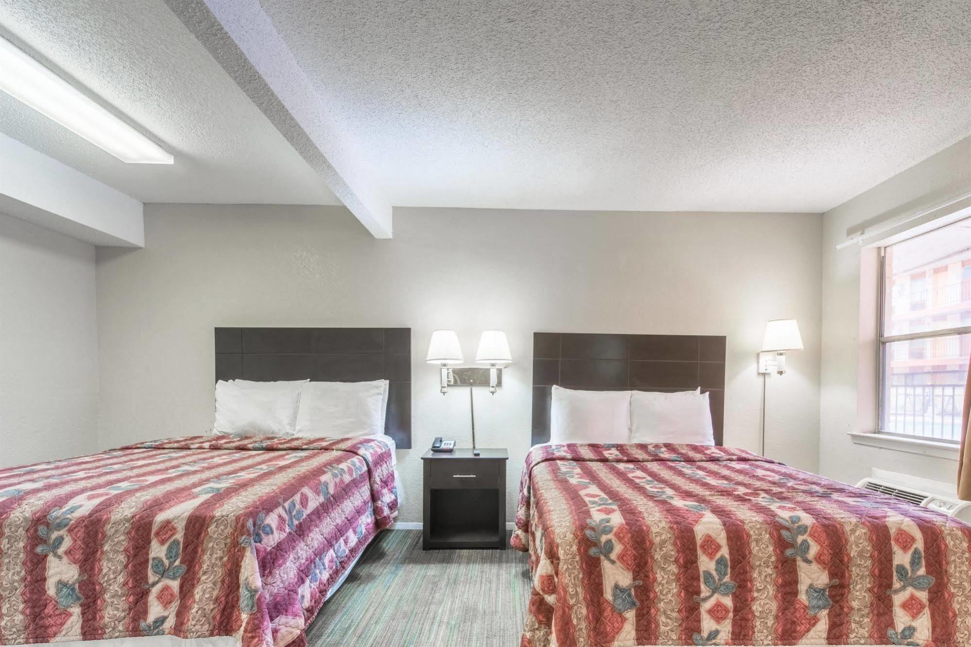 Express Inn Fort Worth Esterno foto
