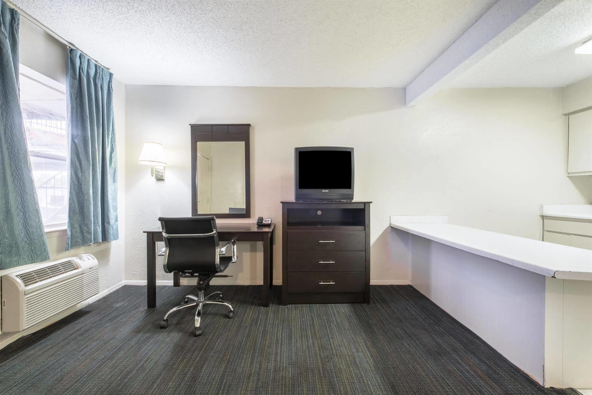 Express Inn Fort Worth Esterno foto
